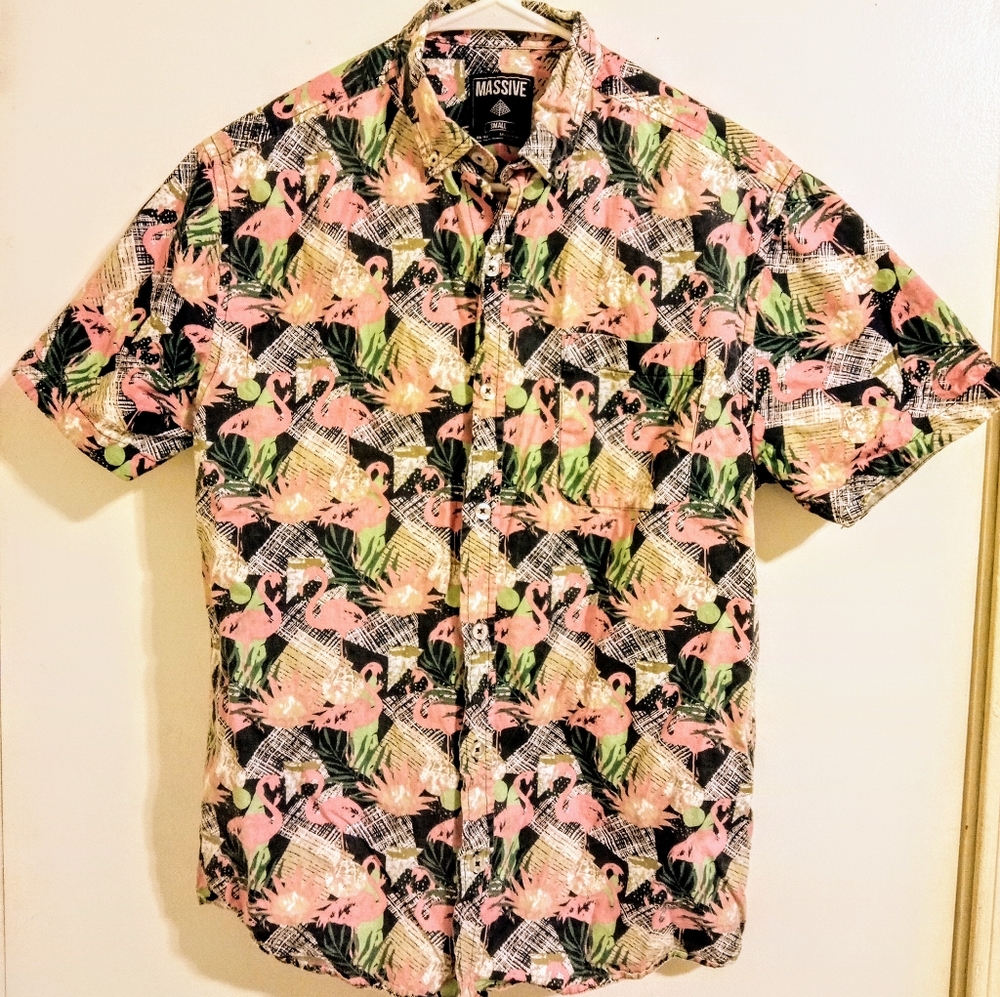Retro 80's "MASSIVE" Geometric Flamingo Men's Shirt Sleeve Button Up SZ small